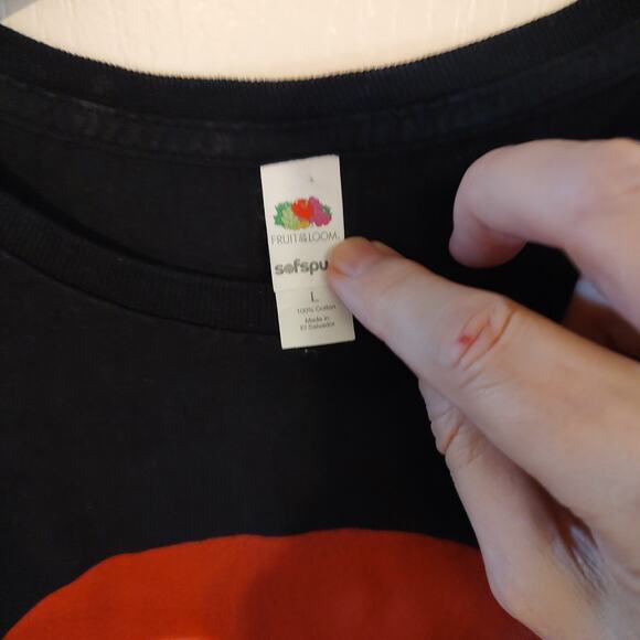 Horror IT Pennywise Red Balloon Men's Sz Large Black Graphic T-Shirt - Picture 3 of 6